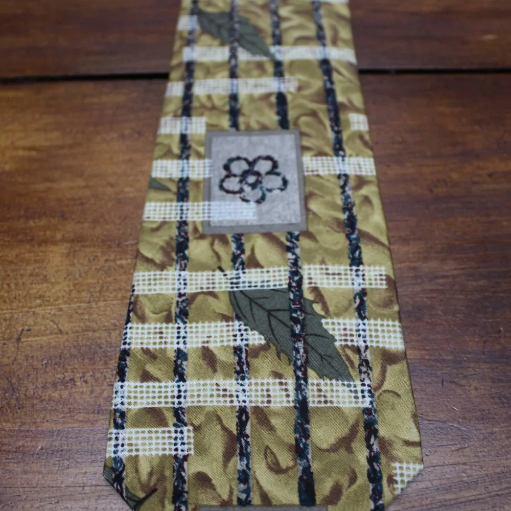 GEOFFREY BEENE ITALIAN SILK NECKTIE LINED GORGEOUS!!! BOTANICALS EUC 60